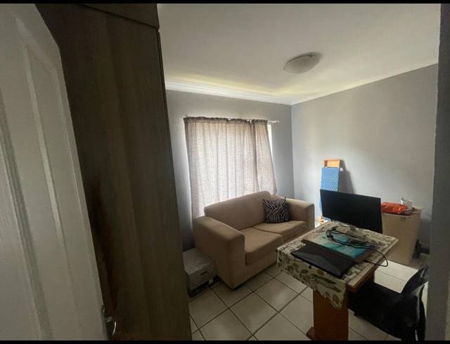 2 BEDROOM PROPERTY TO RENT IN RUIMSIG AH